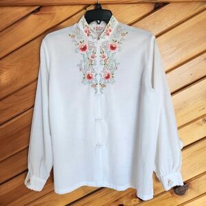 Vtg Daffodil Embroidered White Blouse Women XXL Snap Up Long Sleeve Lightweight